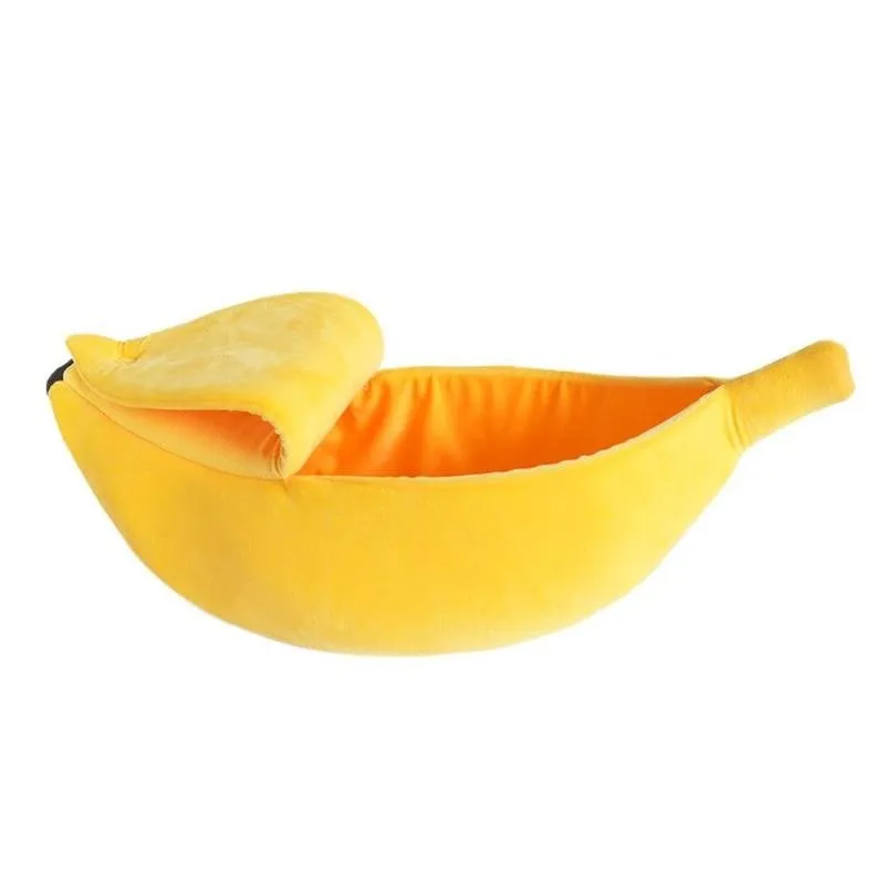 BANANA Pet Bed / Cozy Puppy and Kitten Kennel