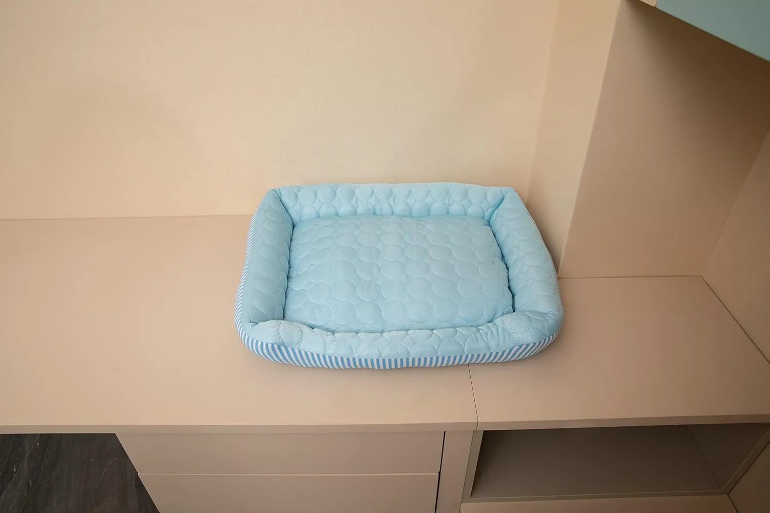 Dog Cooling Bed Summer Sleeping Cool Ice Silking Sleeping Cool Ice Silk Bed ,,