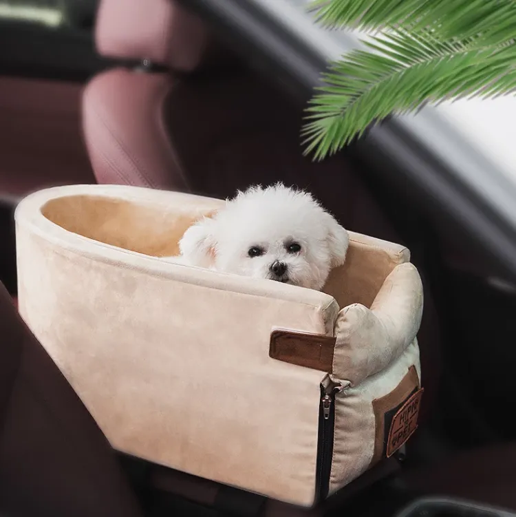 Portable Dog Bed For Car & Travel Dog Car Safety Pet Seat For Small Size Dogs Carrier Protector