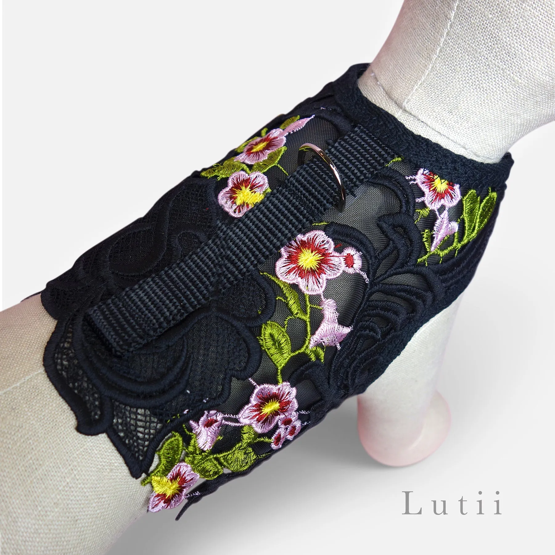 "The Italian Job"-handmade adjustable lace dog harness